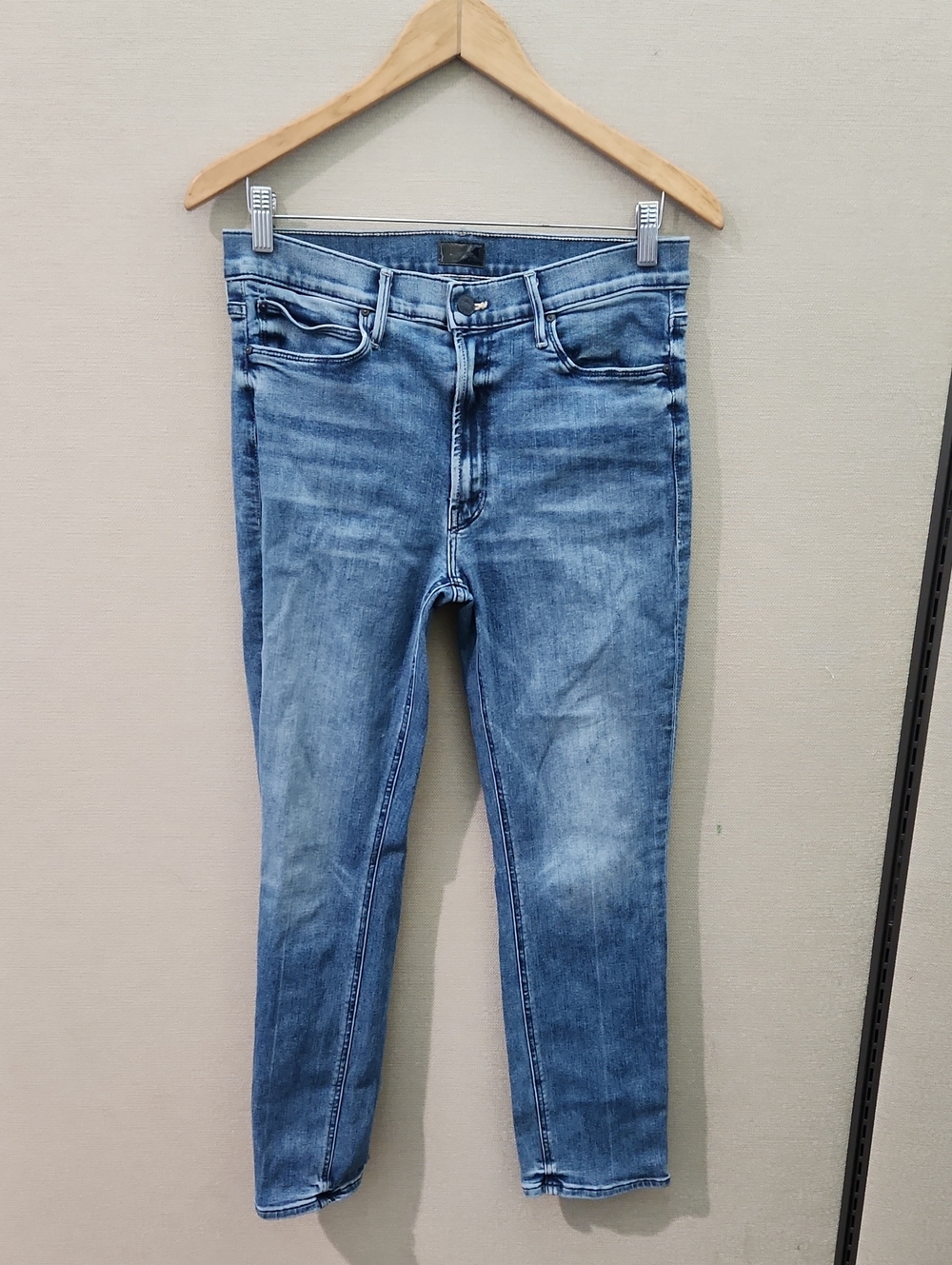 Mother The Midrise Dazzler Ankle Jeans in We The Animals Size 31 - Picture 2 of 16